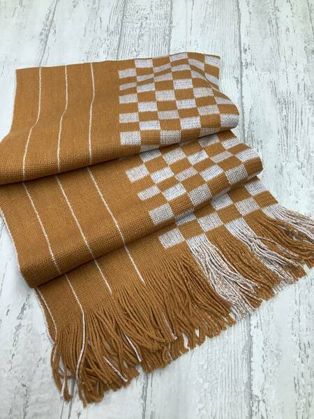 新品★送料無料★暖かいアクリル★180cmロング ★激安マフラー ★ストライプチェックコラボ★オレンジと白ミックス