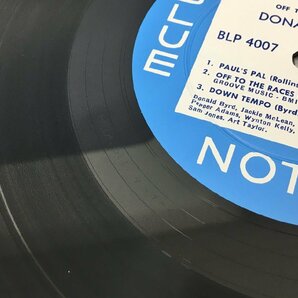 LPレコード Off To The Races Donald Byrd BLUE NOTE 4007 復刻 美品 2309LBM241の画像5
