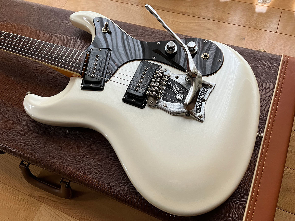 Yahoo!オークション -「mosrite usa」(ギター) (楽器、器材)の落札相場