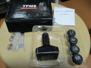 TPMS シガーソケット　タイヤ　空気圧　センサー　モニタリングシステム　美品1