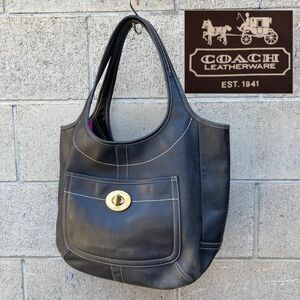 コーチ　ＣＯＡＣＨ　トートバッグ　黒　カラフル　オシャレ　レザー　ブラック