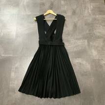 H ☆ 高級ラグジュアリー服 '日本製' COMME des GARCONS コムデギャルソン GA-05002M プリーツ加工 ロングワンピース size:M 婦人服 BLK_画像1