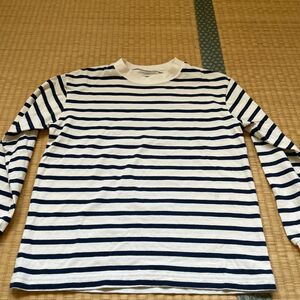 無印良品 長袖Tシャツ