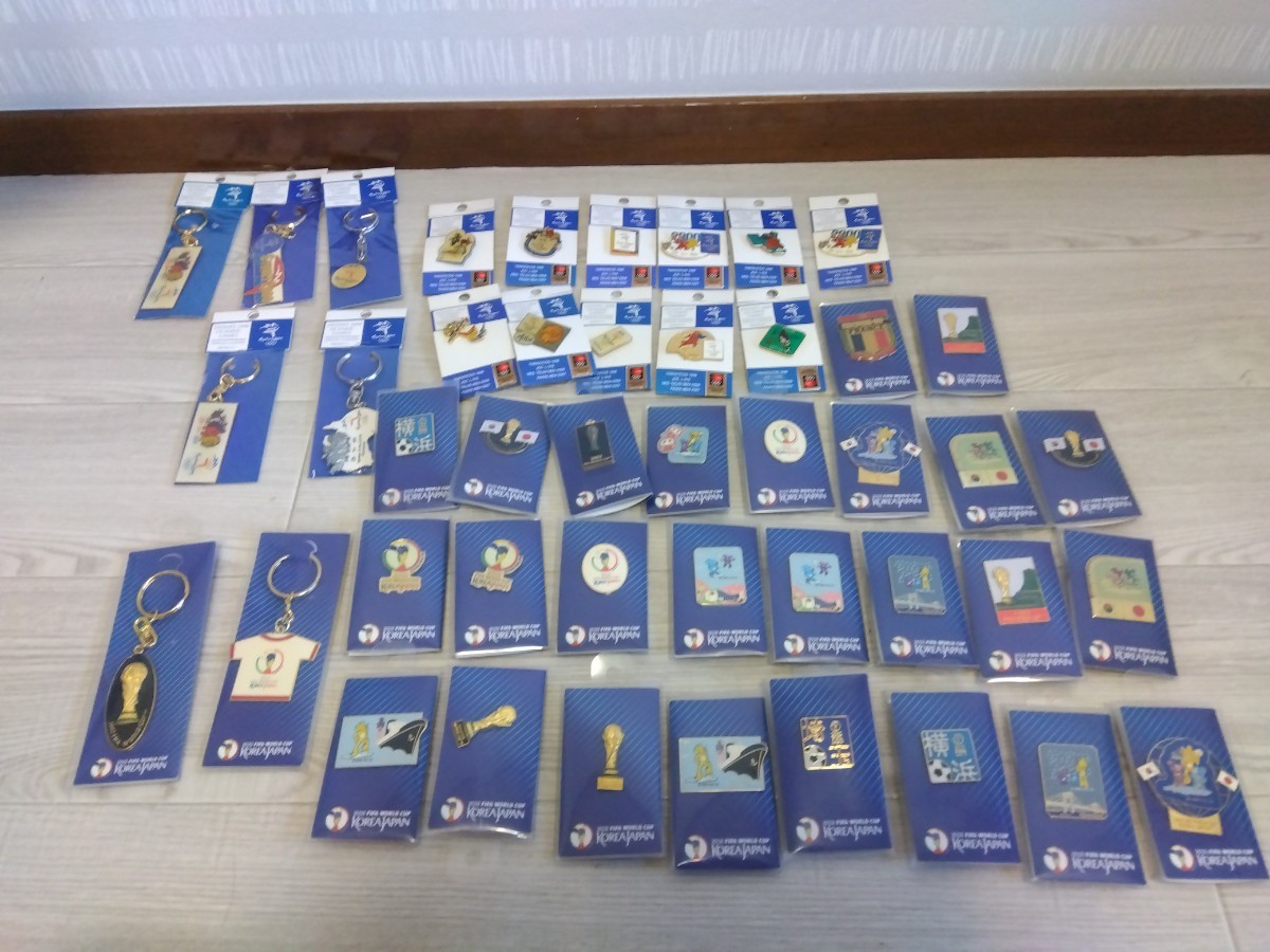 2023年最新】ヤフオク! - ピンバッジ(記念品、関連グッズ サッカー)の