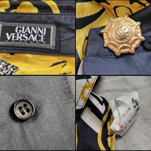 ビンテージ レア GIANNI VERSACE ジャンニ ヴェルサーチ シャツ シルク バロック 総柄 ペガサス プリント 王冠 金ボタン 38 ★10の画像10