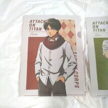 未使用　進撃の巨人 クリアファイル リヴァイ エレン 2枚 マフラーver 描きおろし アニメ　 attack on Titan　file folder_画像2