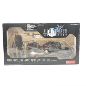 【中古】難あり)PLAY ARTS クラウド＆フェンリル US版(ファイナルファンタジーVII アドベントチルドレン)[240069152825]