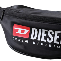 新品■定価18700円■DIESEL■ベルトバッグ■ヴィンテージロゴプリント■ボディバッグ■ディーゼル■ウエストポーチ■黒/ブラック ■ _画像3