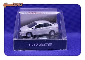 HONDA　GRACE　ホンダ　グレース　LEDライト点灯可能　ミニカー　キーホルダー