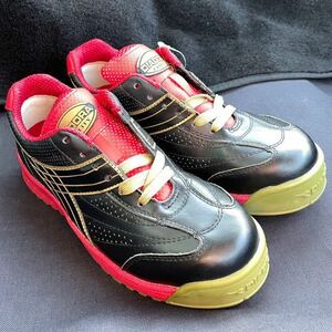 DIADORA ピーコック 安全靴 24.0cm 未使用 ブラック レッド ディアドラ