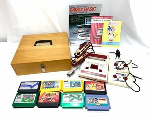 【中古品】(ジャンク品)任天堂　ファミリーコンピューター　本体/カセット×8　マリオ/ドラゴンボール/麻雀など　HVC-001【送料別】FD0671