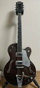 Gretsch G6119-1962 Chet Atkins Tennessee Rose