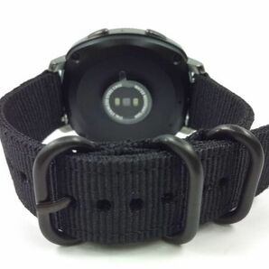ナイロン製ミリタリーストラップ 交換用腕時計ベルト クイックリリース 黒Xブラック 20mmの画像1