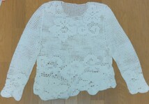 サイズＭ位　重ね着　可愛い編み編み　トップス　花柄_画像1