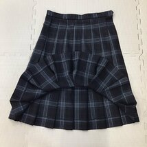 O104/Y(中古)東北方面 女子制服5点 /校名不明/M/160A/W64～70/ブレザー/ブラウス/ニットベスト/スカート/リボン/紺/チェック柄/学生服_画像8