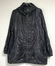 HIROKO KOSHINO ヒロココシノ TRUNK ＊ナイロン ジャケット パーカー ＊薄手 パッカブル ＊40 size ＊ブラック ＊雨具 光沢 携帯 シンプル_画像1