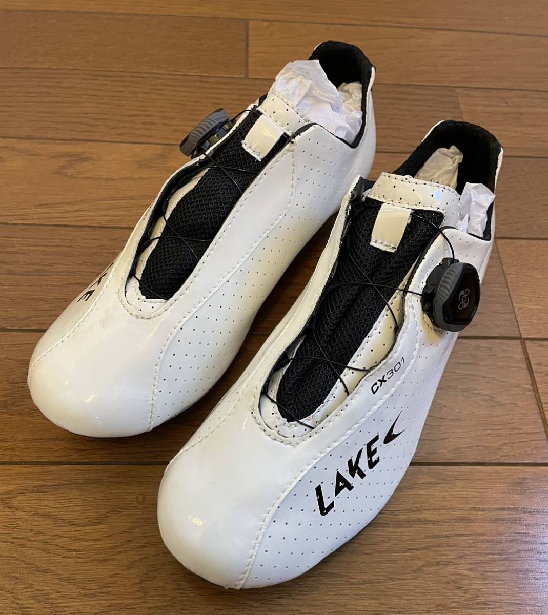 ヤフオク! -「lake」(シューズ) (ウエア)の落札相場・落札価格