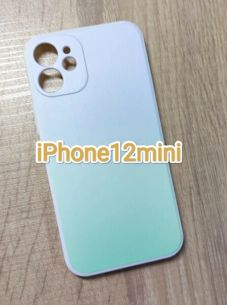 iPhone12mini　グリーン　ホワイト　シンプル　かわいい　カワ(・∀・)イイ!!　iPhoneケース