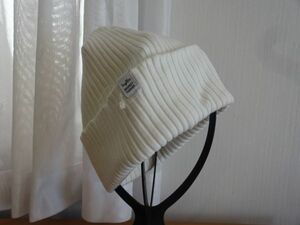 G BAYFLOW H レディース・メンズ　ホワイト　ニット帽　タグ付　サイズ５７cm〜５９cm　キャップ　帽子　RESPECT FASHION