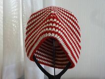 G seed Pearl H レディース・メンズ　編み込みニット帽　白＆赤　サイズ５７cm〜５９cm　キャップ　帽子　スタイルハット_画像2
