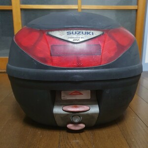 【美品】 SUZUKI GIVI E260ND MICRO2 モノロックトップケース リアボックス 26L 検) アドレスv125 50 レッツ4 let's4 let's2 レッツ2 56ee-