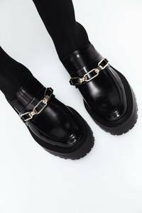 [ beautiful goods ]ZARA Zara Loafer socks boots enamel leather chain black thickness bottom 38