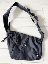 チェストバッグ CHEST BAG SHOULDER SLING / BLACK黒 ウエストバッグ_画像5