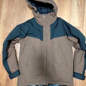 ダウンジャケット