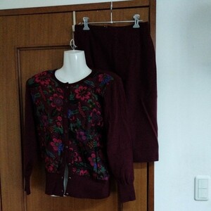 tricot CREE LUXUS セットアップ　上下セット