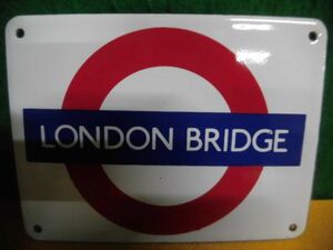 LONDON BRIDGE Garrier Gifts ロンドン・ブリッジ　看板プレート　サイズ約12.8×9.6cm イギリス
