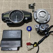 06年式YZF-R1 5VY ECU、メインキー、メーターセット 04,05,06_画像1