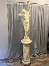 西洋美術 大理石 女神像 彫刻「小花を持つ女神」 ヴィーナス像 支柱 柱 花台 フラワースタンド 置台_画像1