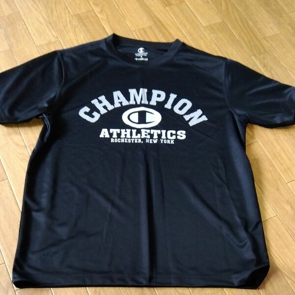 チャンピオン Champion Tシャツ