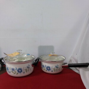 g_t M001 昭和レトロ　マルビシ　カラー　ホーローウエア　両手鍋　片手鍋　調理器具　ホーロー鍋　はジャム作りに適しています♪