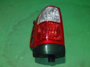 *[C] Isuzu Wizard UES73FW original left tail lamp KOITO 220-16147