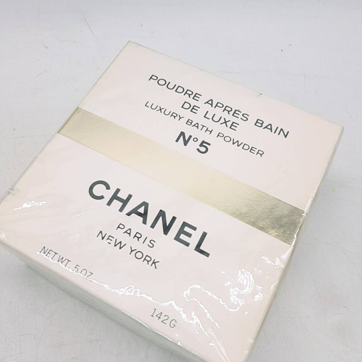 ヤフオク! -「シャネル no5 パウダー」の落札相場・落札価格