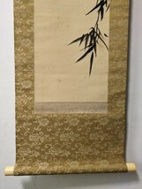 3792 【真作】安南竹柁　菊の図　延寿図　掛軸　肉筆　絹本　布表装　共箱_画像7