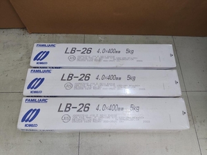 010■おすすめ商品■コベルコ 神戸製鋼 溶接棒 5kg 3点セット LB-26 ※長期保管品のため中古扱い