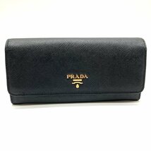 PRADA プラダ 二つ折り 長財布 サフィアーノレザー パスケース付き ブラック ピンク_画像1