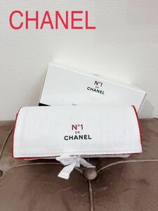 【新品未使用】【限定品】CHANEL★シャネル★コスメポーチ★化粧ポーチ★ノベルティ★ホワイト×赤★箱付き★非売品