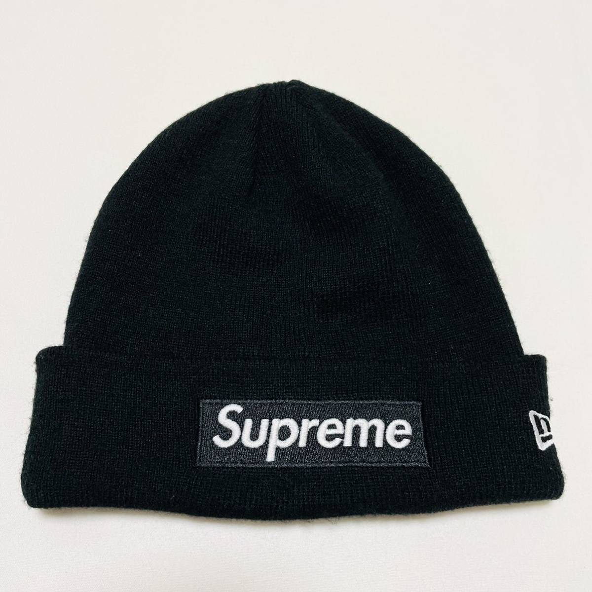 supreme ニット帽の値段と価格推移は?|111件の売買データからsupreme