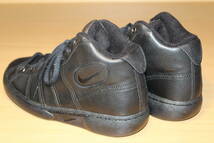 90s バスケットシューズ 希少な未使用展示品 難あり Nike Sweet Lew Sneaker All Black Leather Uppers ビンテージ　シューズ　_画像3