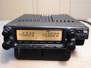 ICOM アイコム IC-2350 144M/430M 10W 通電/動作確認済みの出品です。