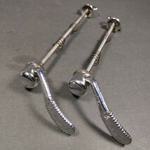 【中古良品】カンパニョーロ レコード・ハブ クイックリリース前後セット・リア 126mmの６段用／Campagnolo Record quick release set_画像1