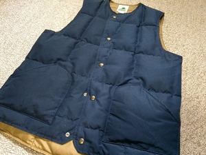 ★値下げ＆送料無料★SIERRA DESIGNS シェラデザインズ 正規品 60/40 CREW NECK DOWN VEST クルーネック ダウン ベスト 襟なし ノーカラー