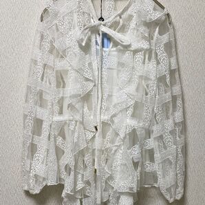 新品未使用タグ付き ブルマリン レース トップス