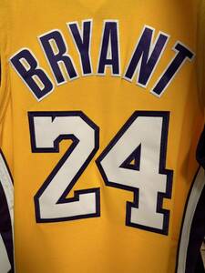 KOBE BRYANT ユニフォーム　Mitchell &Ness authentic サイズ　L