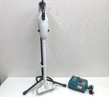 ▲二宮店▲【中古品】A-9 makita マキタ 14.4V 充電式クリーナ CL141FD ハンディ クリーナー 掃除機 バッテリー BL1430 充電器付き_画像1