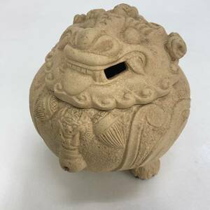 703 陶器 シーサー 獅子 香炉 茶道組 陶印あり 蓋付き 魔除け 彫刻 在名 インテリア 置物 香道具 東洋彫刻