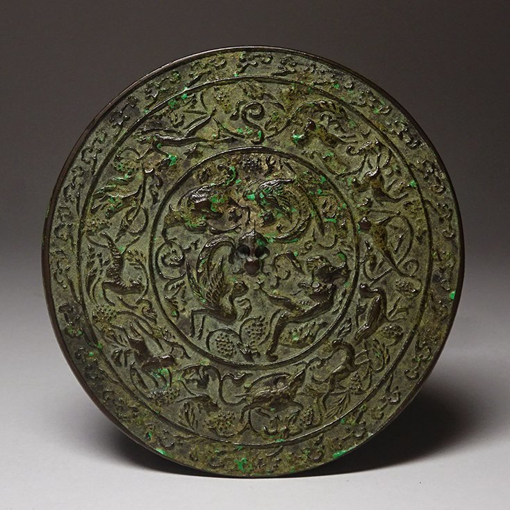 蔵A2921】古美術 青銅宋鏡(平安時代) 古箱付き 日本出土品 85g-